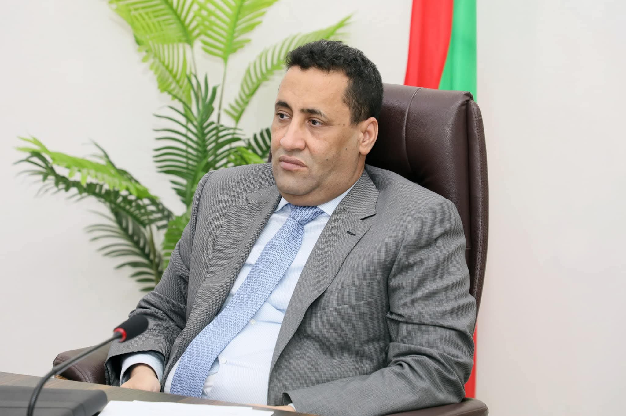 الوزير الأول يترأس اجتماعاً لتنفيذ برنامج "عون" لدعم أكثر من مليوني مواطن