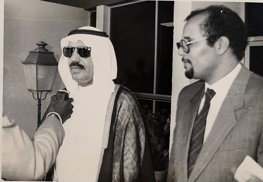 من اليمين: محمد المختار أحمد (الداه الرباني)  والشيخ محمد عبد الرحمن الشارخ (أبو فهد)