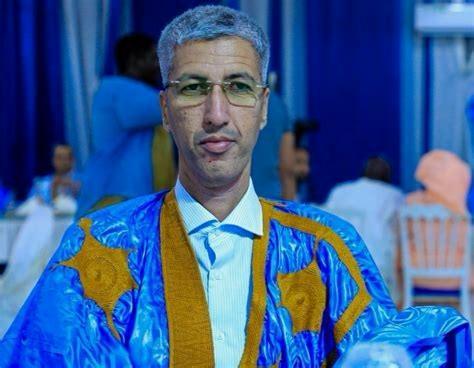 من الطموح إلى الإنجاز / الداه صهيب