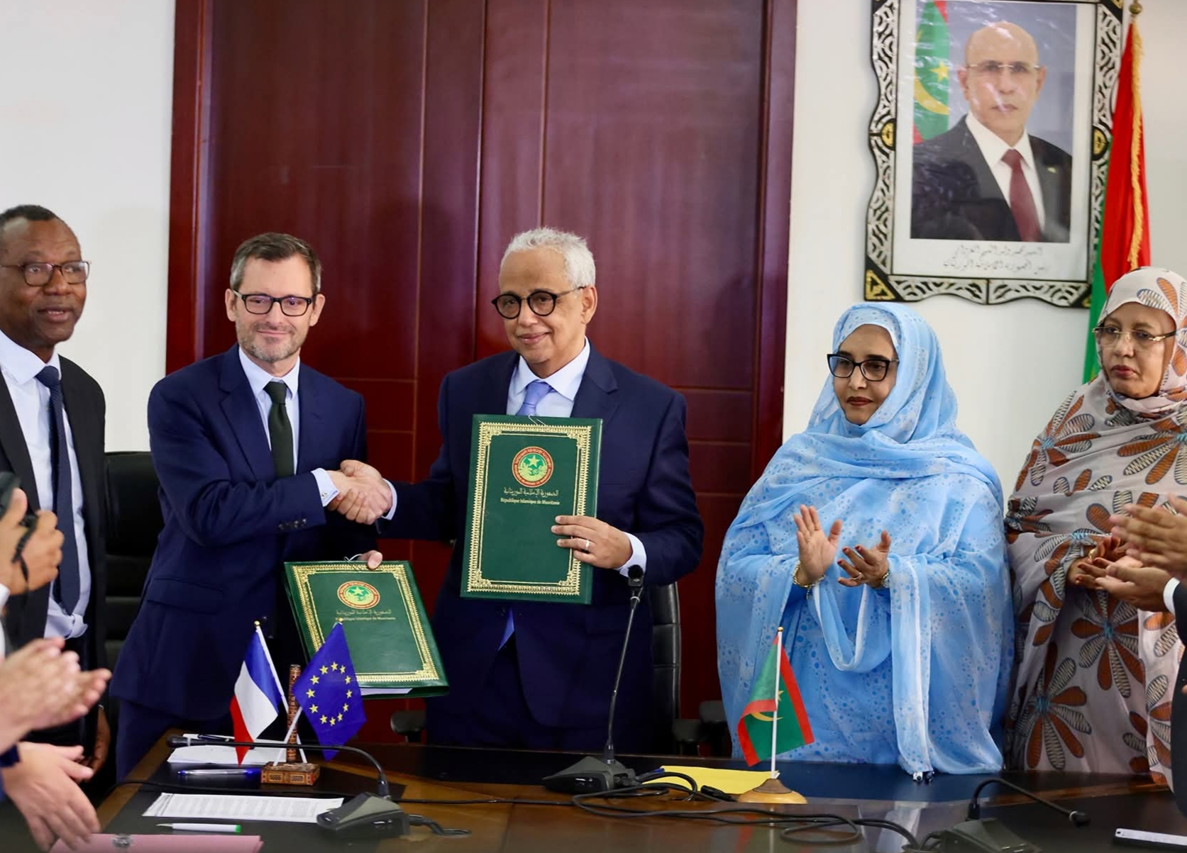 موريتانيا وفرنسا توقعان ثلاث اتفاقيات لدعم المناخ والحماية الاجتماعية والعدالة