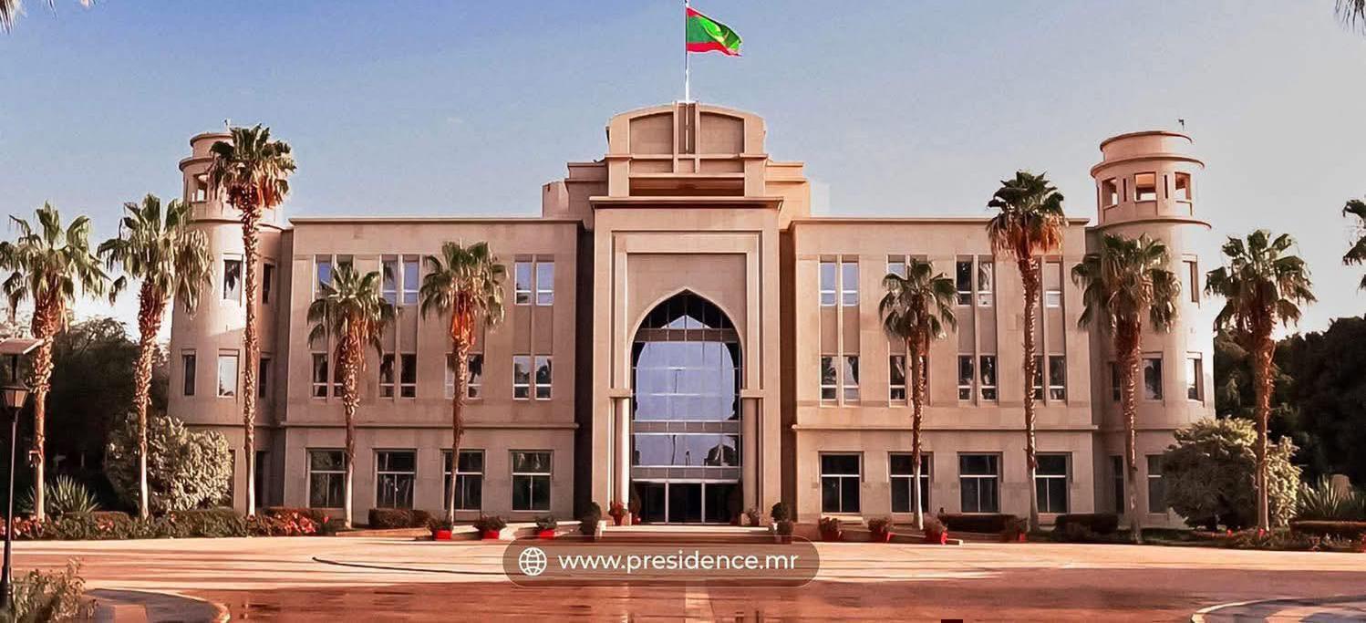 مرسوم رئاسي: تعيين محمد الأمين ولد لحريطاني وأحمدو ولد أبوه بديوان الوزير الأول